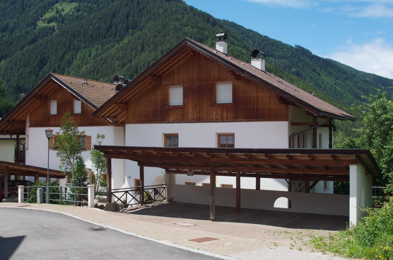 Residence Lusina Luson Exterior foto